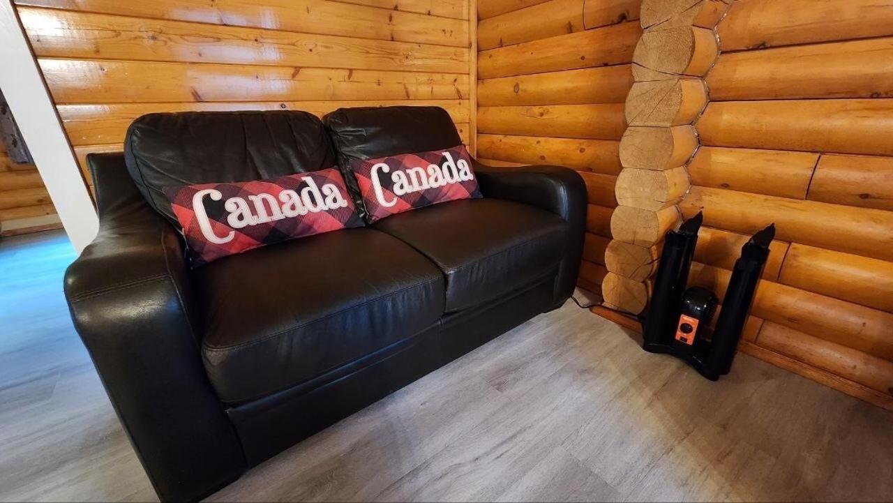 Mt. Revelstoke Alpine Chalets Exterior photo